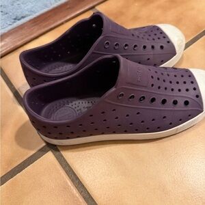Kids Natives! size J3 (size 3). Dark Purple Slip-On Shoes with White Soles